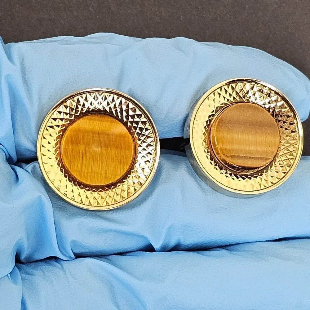 Vintage Swank Golden Brown Tiger Eye Diamond Cut Round Shiny Gold Tone Cufflinks
